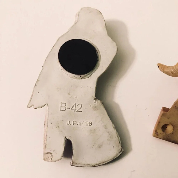 Vintage 1998 J R Animal Magnets Ram Eagle and  Armadillo - Picture 6 of 15